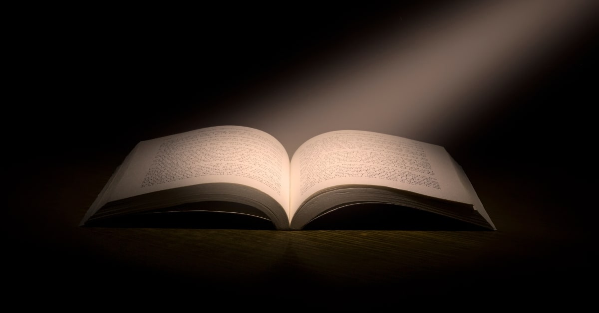 a prayer for wisdom - the bible highlighted by a single stream of light